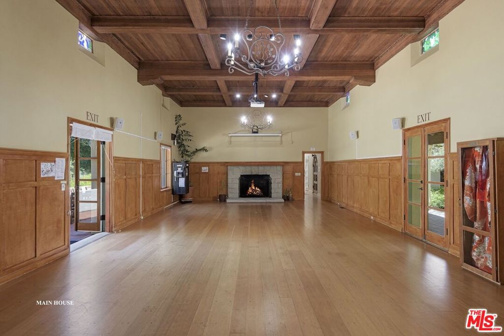 249 Lambert Road Property Photo 18