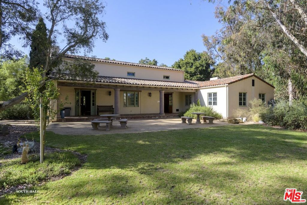 249 Lambert Road Property Photo 43