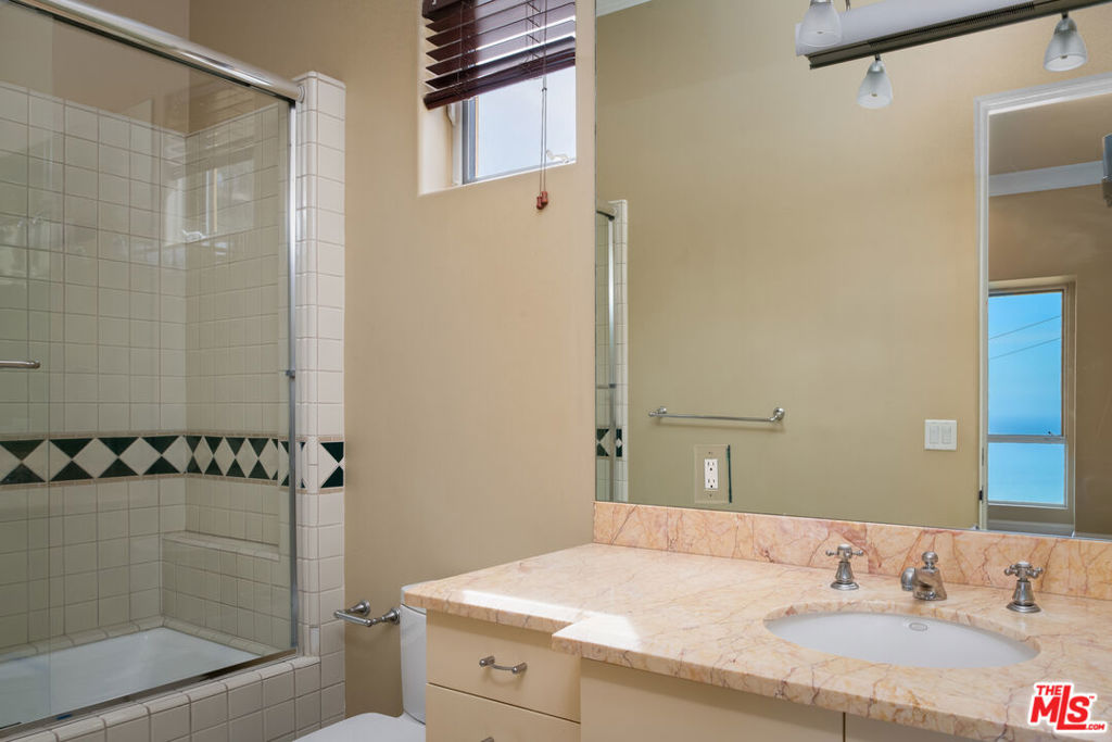 3235 Rambla Pacifico Property Photo 35