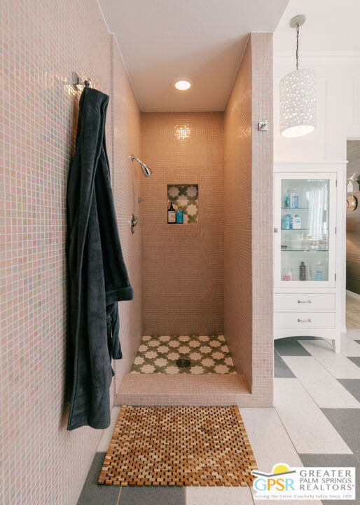 47075 Marrakesh Drive Property Photo 31
