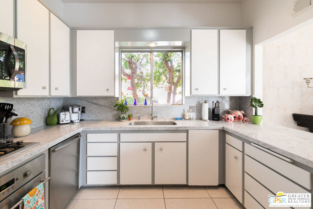 47075 Marrakesh Drive Property Photo 42