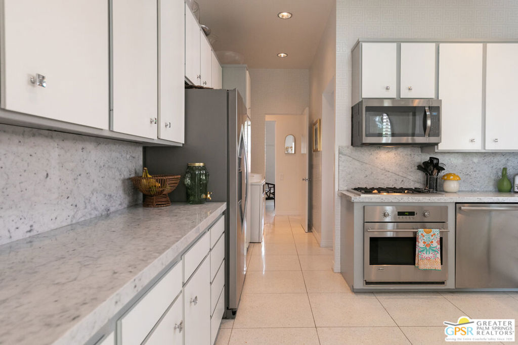 47075 Marrakesh Drive Property Photo 45