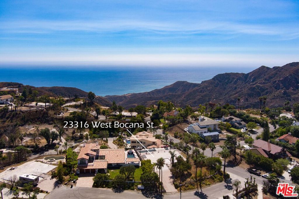 23316 W Bocana Street Property Photo 14