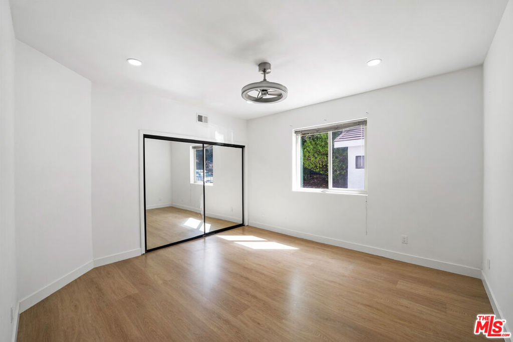 24228 Dry Canyon Cold Creek Road Property Photo 23