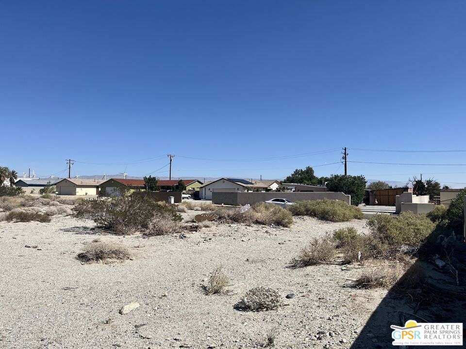 1 La Vida Drive Property Photo 10