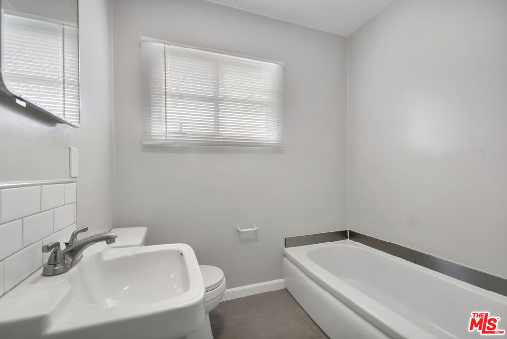 4121 Santo Tomas Drive A Property Photo 11