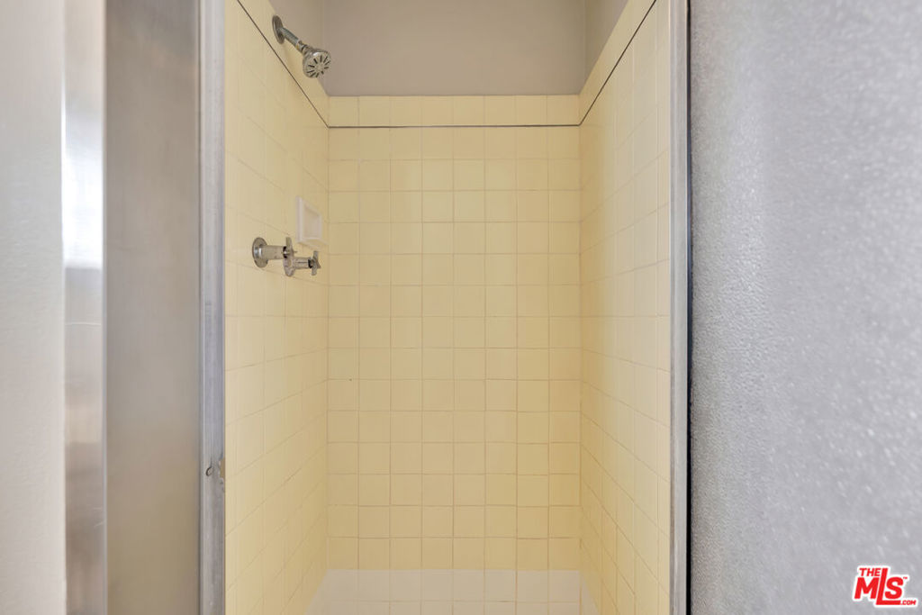 4121 Santo Tomas Drive A Property Photo 12