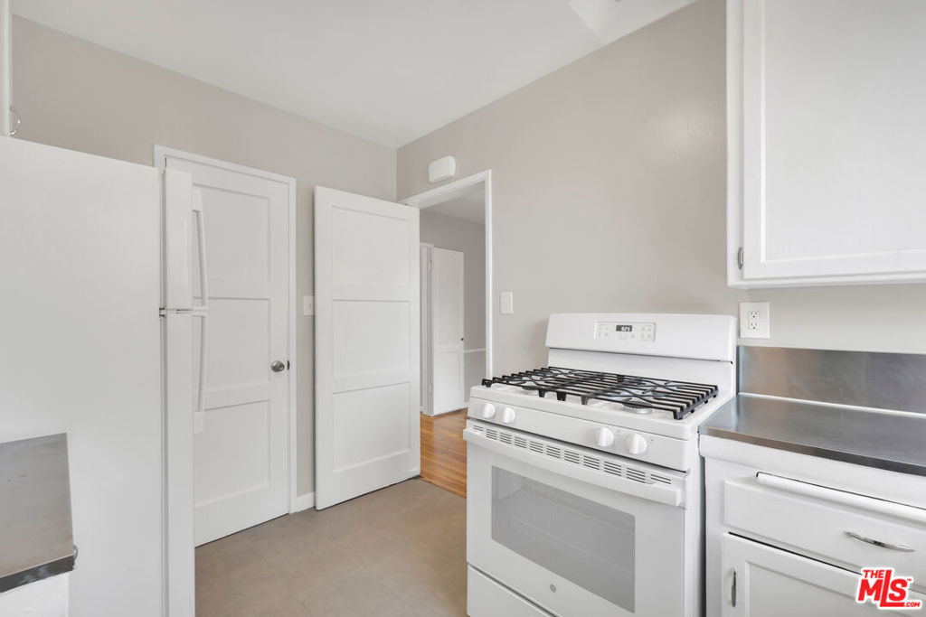 4121 Santo Tomas Drive A Property Photo 17