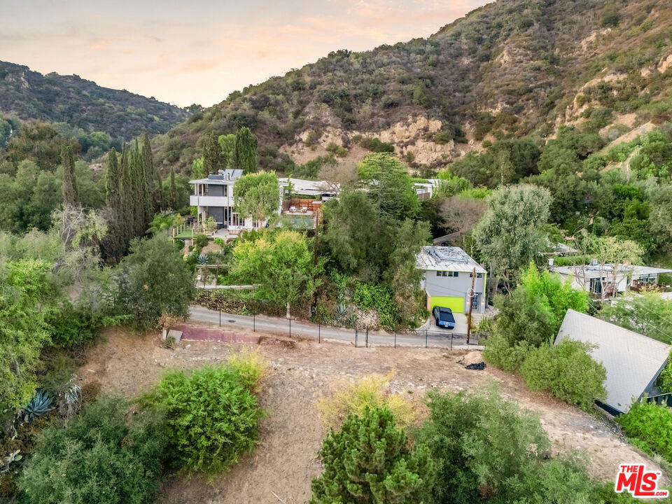 10220 Scenario Lane Property Photo 4
