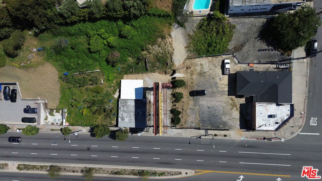 4634 W Slauson Avenue Property Photo 4