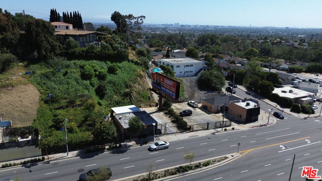 4634 W Slauson Avenue Property Photo 8