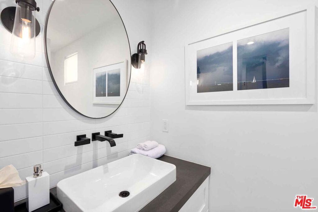 4106 River Avenue 2 Property Photo 24