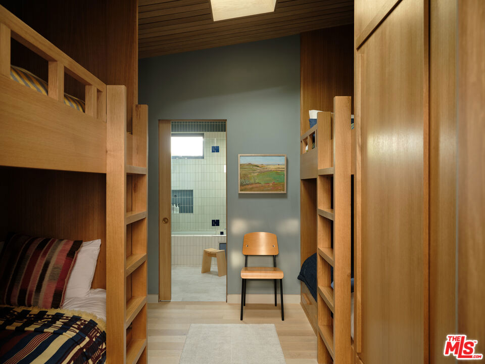 6738 Wildlife Road Property Photo 16