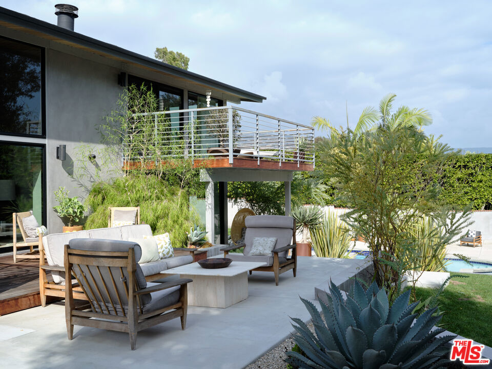 6738 Wildlife Road Property Photo 18