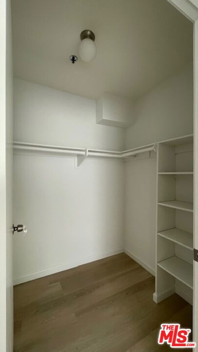 420 S Harvard Boulevard 305 Property Photo 10