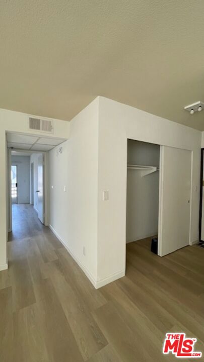 420 S Harvard Boulevard 305 Property Photo 11