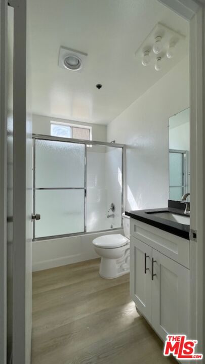 420 S Harvard Boulevard 305 Property Photo 13