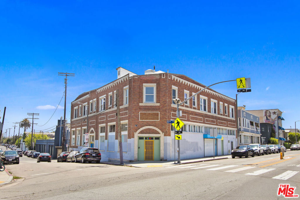 1802 Pacific Avenue Property Photo 1