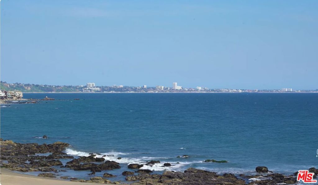 20832 Pacific Coast Highway Property Photo 13