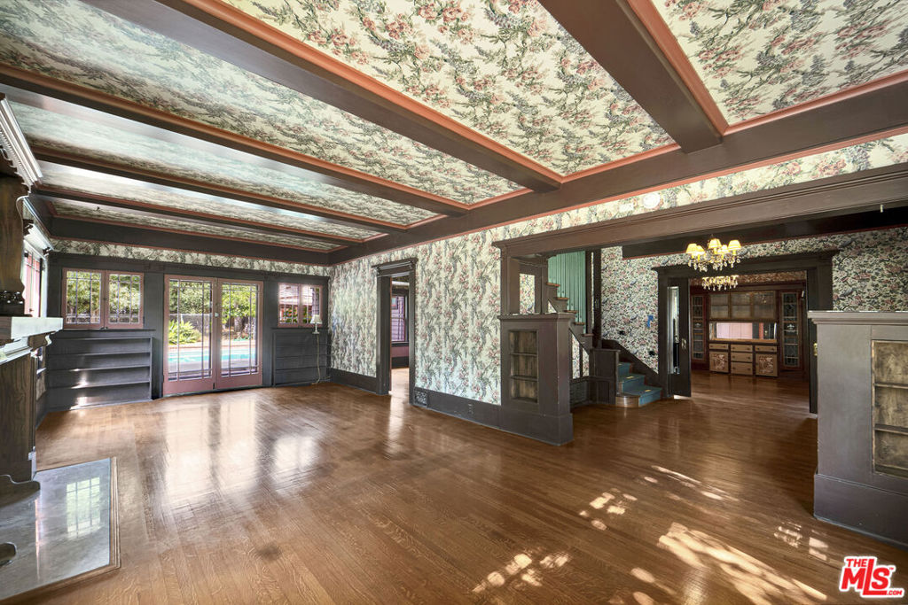 1424 Laurel Street Property Photo 7