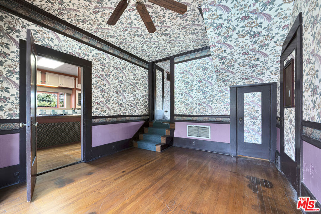 1424 Laurel Street Property Photo 12