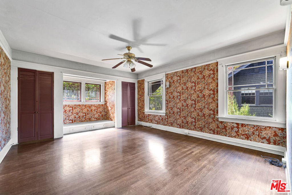 1424 Laurel Street Property Photo 22