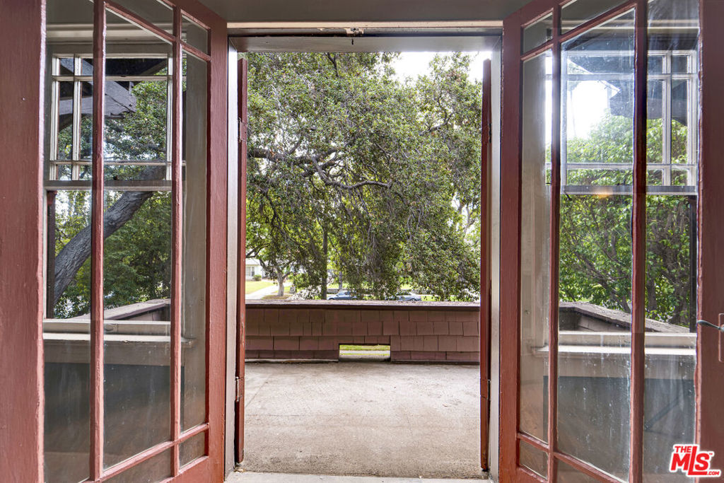 1424 Laurel Street Property Photo 24