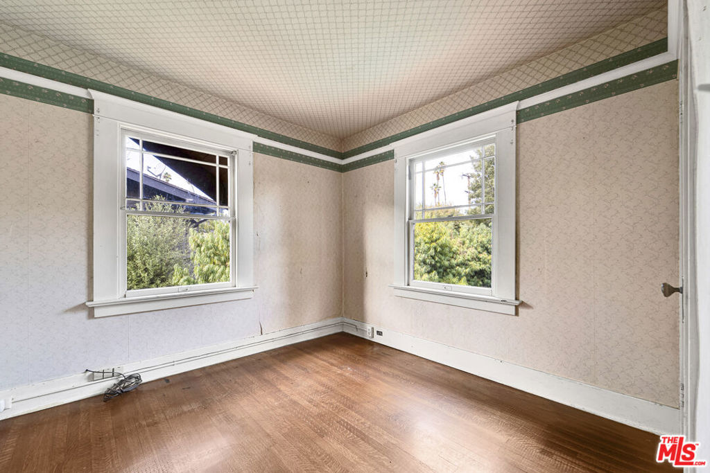 1424 Laurel Street Property Photo 25