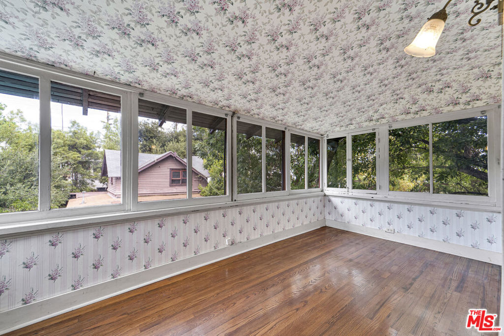 1424 Laurel Street Property Photo 27