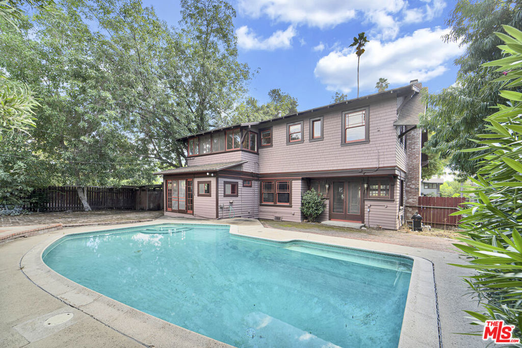 1424 Laurel Street Property Photo 32