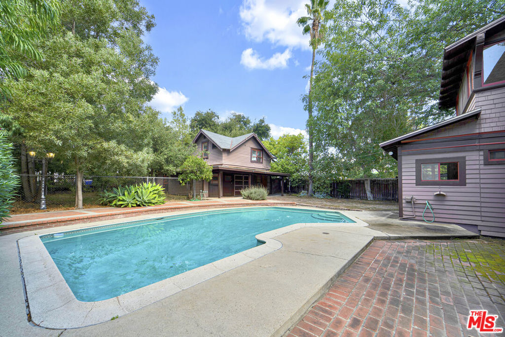 1424 Laurel Street Property Photo 34