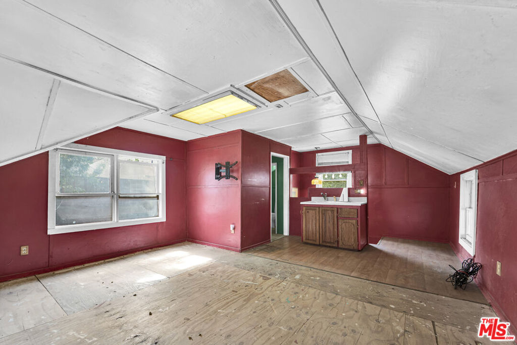 1424 Laurel Street Property Photo 41