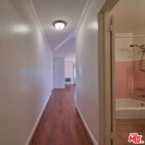 1540 N Fuller Avenue 7 Property Photo 2