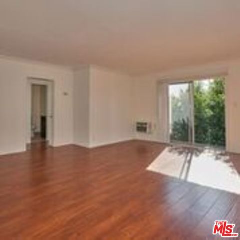 1540 N Fuller Avenue 7 Property Photo 6