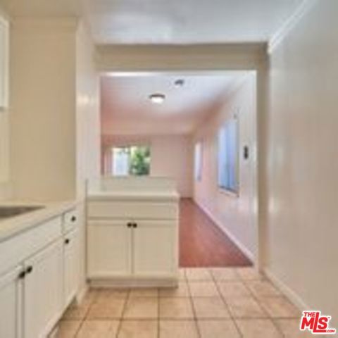 1540 N Fuller Avenue 7 Property Photo 11