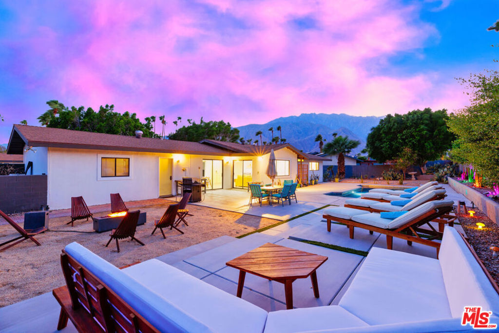 1250 E Delgado Road Property Photo 1