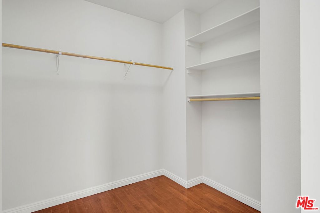 1411 Cloverfield Boulevard Property Photo 36
