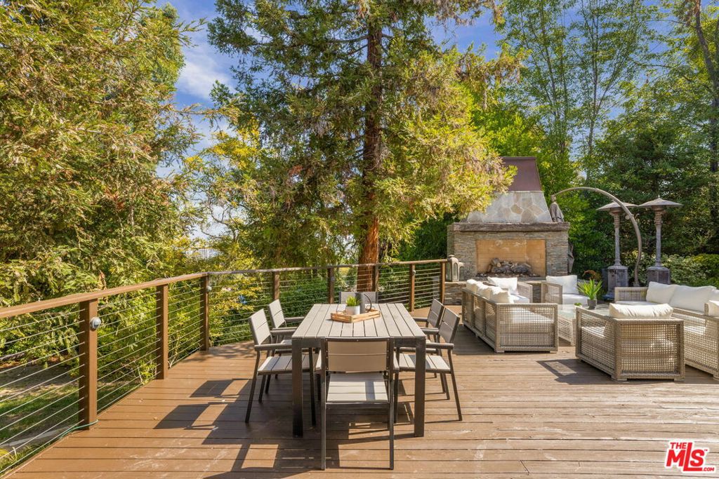 15091 Rayneta Drive Property Photo 29