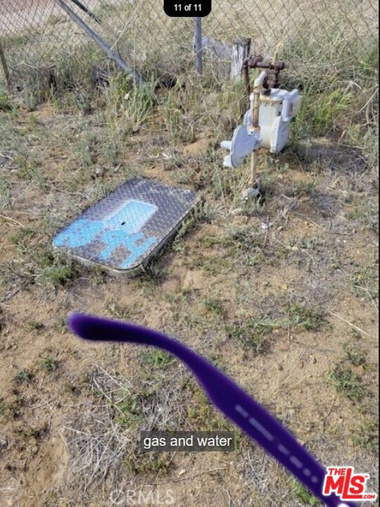 3943 Sierra Highway Property Photo 6