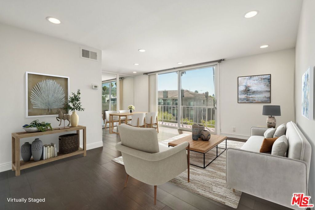 100 S Doheny Drive 501 Property Photo 6