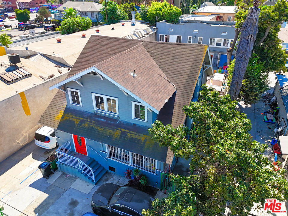 522 W Vernon Avenue Property Photo 4