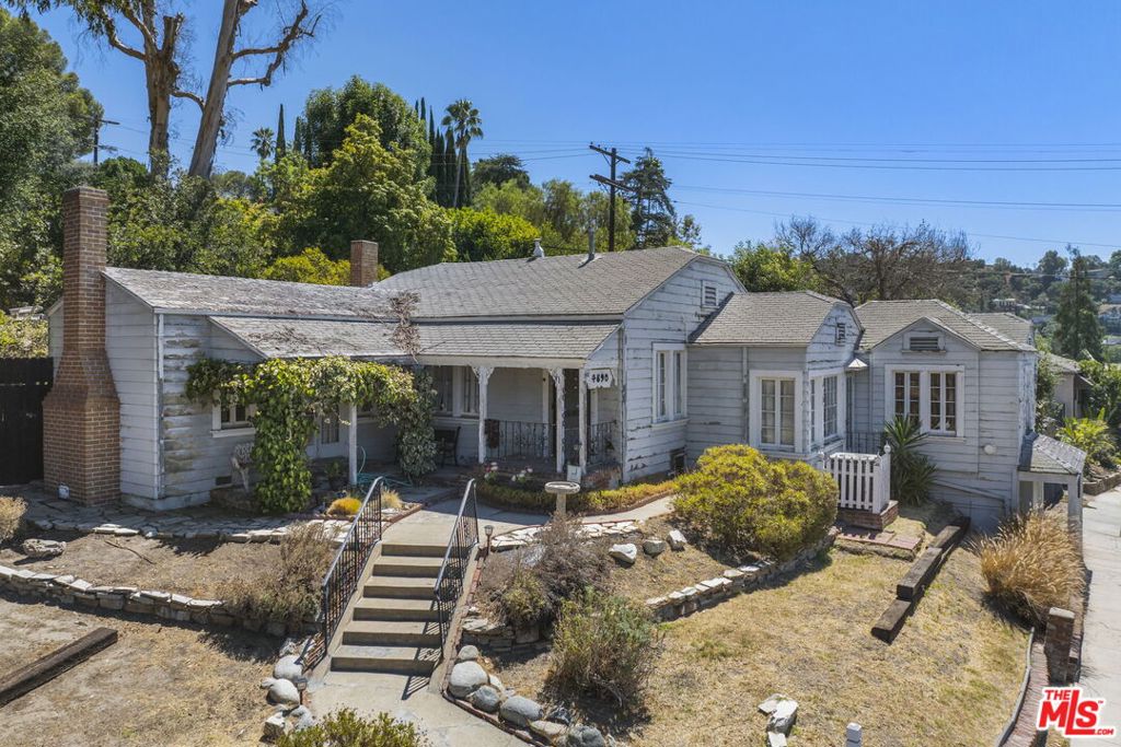 4890 Floristan Avenue Property Photo 1