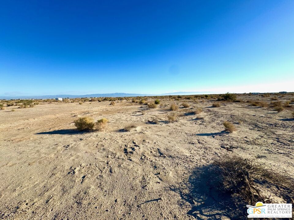 2230 Palm Manor Avenue Property Photo 1
