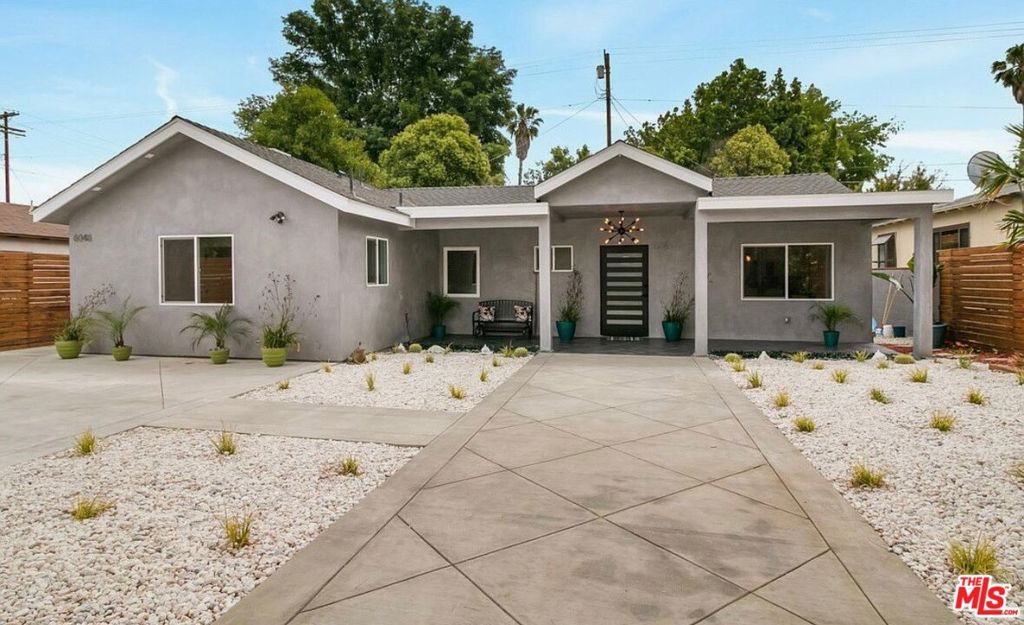 6046 Fallbrook Avenue Property Photo 1