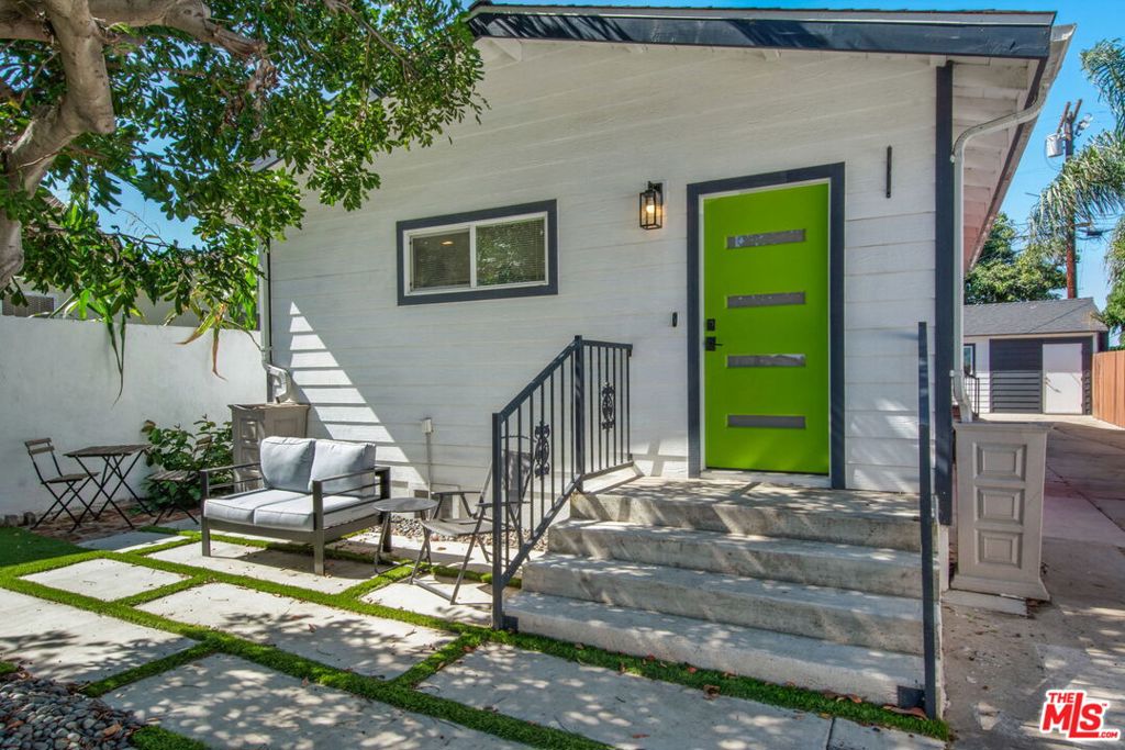 6567 5th Avenue Property Photo 1