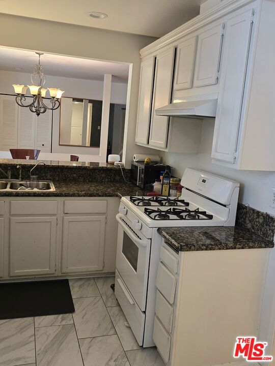 14315 Riverside Drive 105 Property Photo 34
