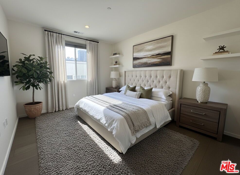 11764 Idaho Avenue 301 Property Photo 11