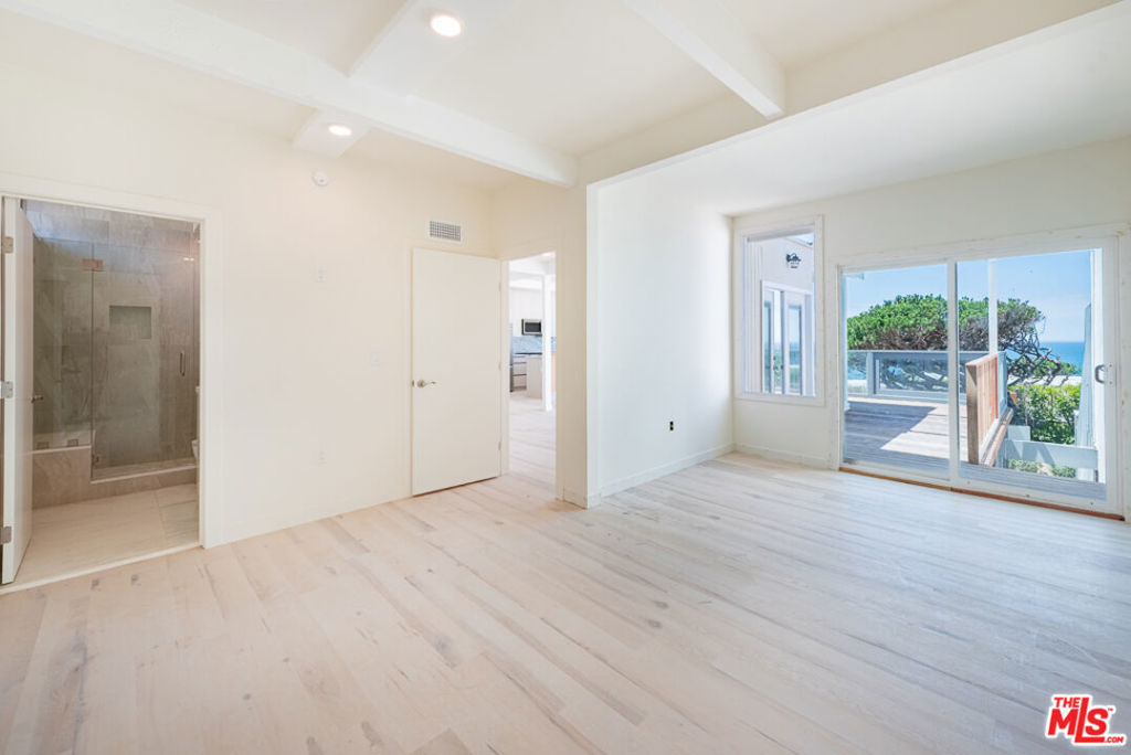 7273 Birdview Avenue Property Photo 24