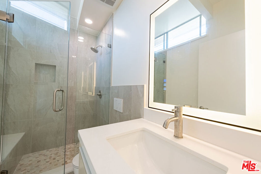 7273 Birdview Avenue Property Photo 25