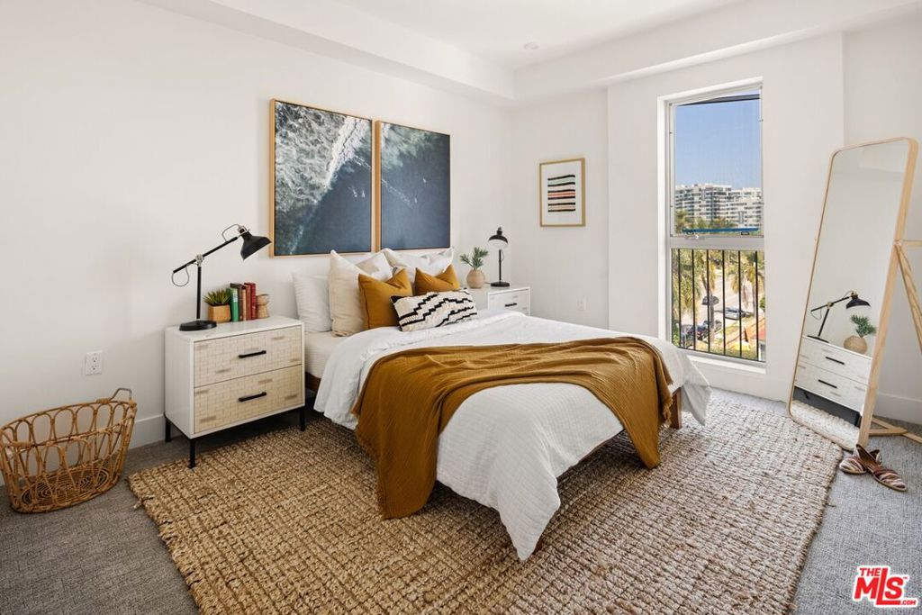 2600 S Sepulveda Boulevard Unit Ph3 Property Photo 10
